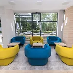Cinema 4* Приморско