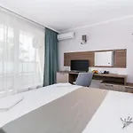 Cinema 4* Приморско